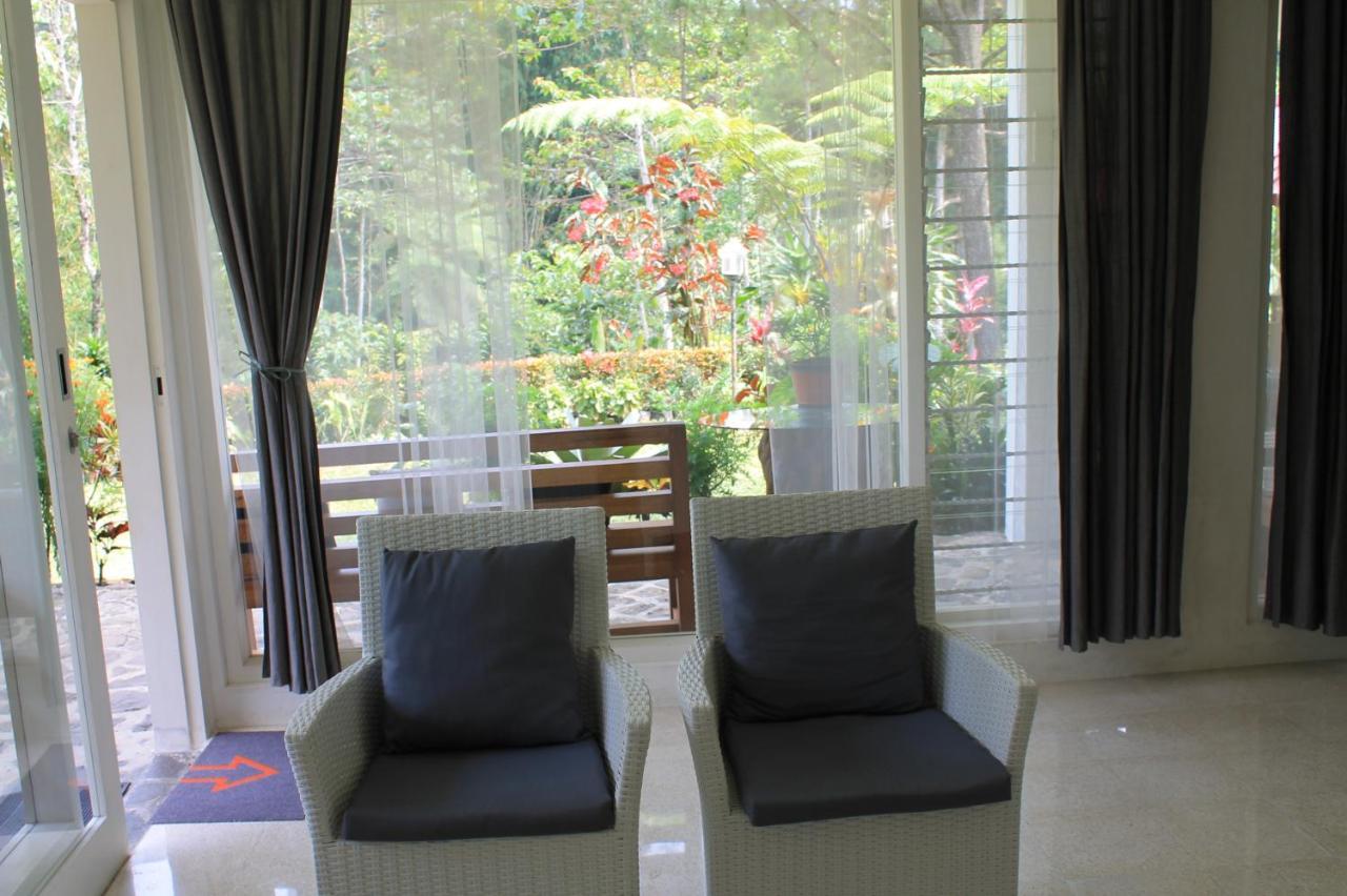 The Forest Villa Bogor Ngoại thất bức ảnh