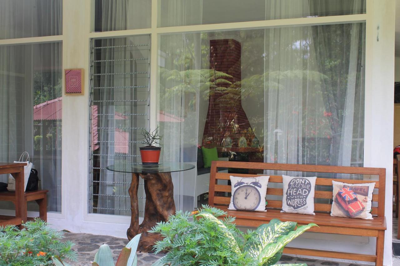 The Forest Villa Bogor Ngoại thất bức ảnh