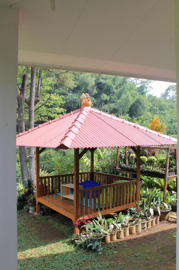 The Forest Villa Bogor Ngoại thất bức ảnh