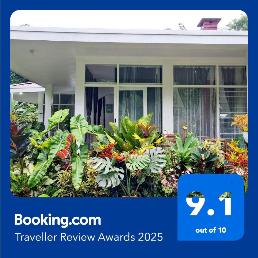 The Forest Villa Bogor Ngoại thất bức ảnh